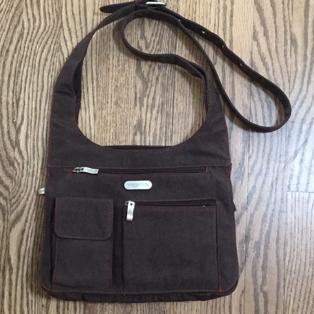 BAGGALLINI cross body multi compartment purse